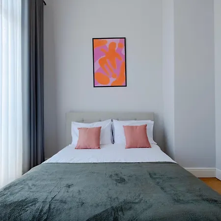 Apartment New Spacious Duplex - 3 Bedrooms And 2 Bathrooms - Elevator - New Building Istanbul